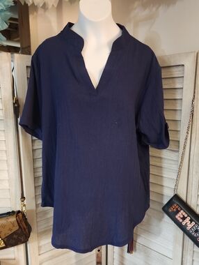 Boutique Brand Navy Blue Gauze Blouse.
